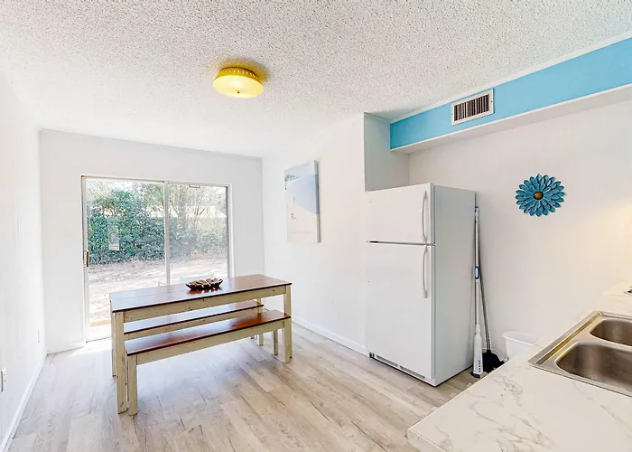 Comfortable Single-level With Wifi Pool & Ac * Gulf Shores
