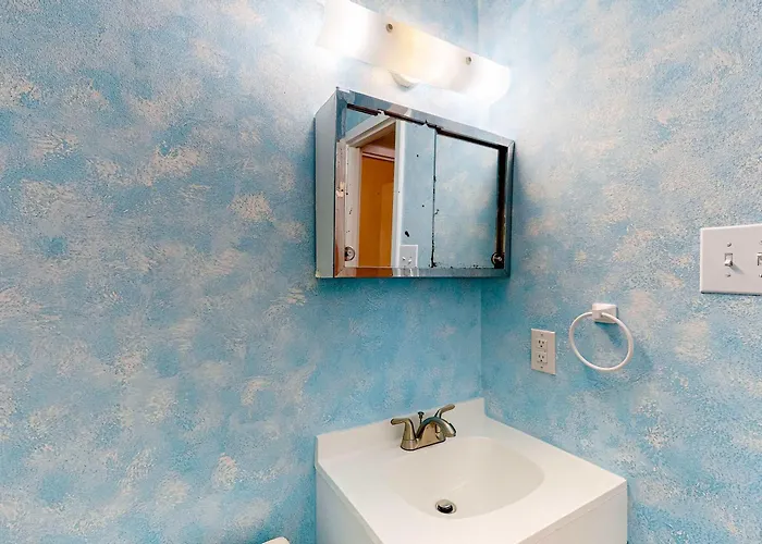 Comfortable Single-level With Wifi Pool & Ac Gulf Shores