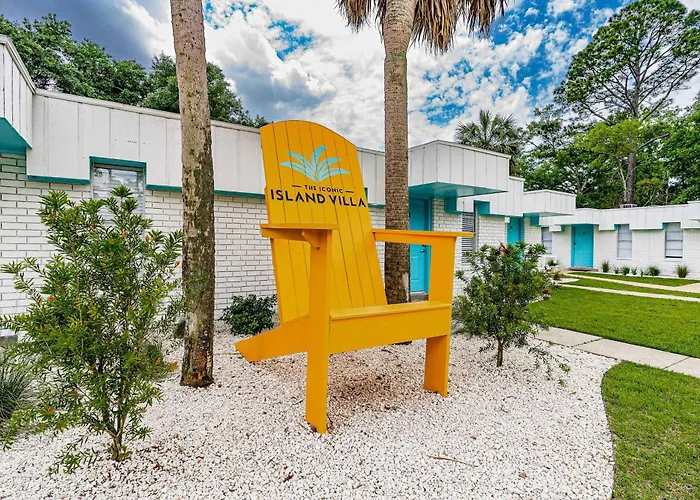 Comfortable Single-level With Wifi Pool & Ac Holiday home Gulf Shores